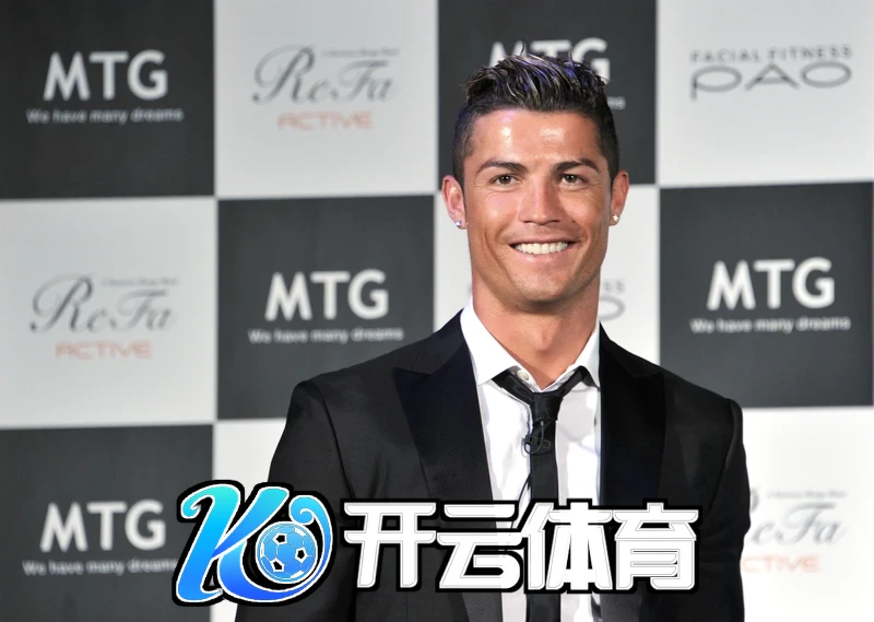 kaiyun全站网页版登陆创作者空间内的AI辅助创作与数据看板演示