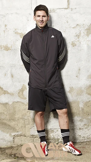 人人体育app安卓版全新体育赛事直播功能上线，精彩赛事随时观看