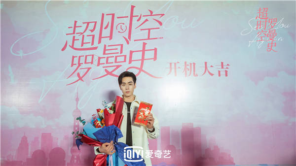 并且有许多不同的场景可以解锁，像废弃的建筑物、密林、废弃的工业区等，每个场景都有独特的布局，增加了游戏的趣味性和挑战性。